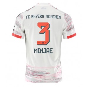 Lacne Muži Futbalové dres Bayern Munich Kim Min-jae #3 2025-26 Krátky Rukáv - Preč